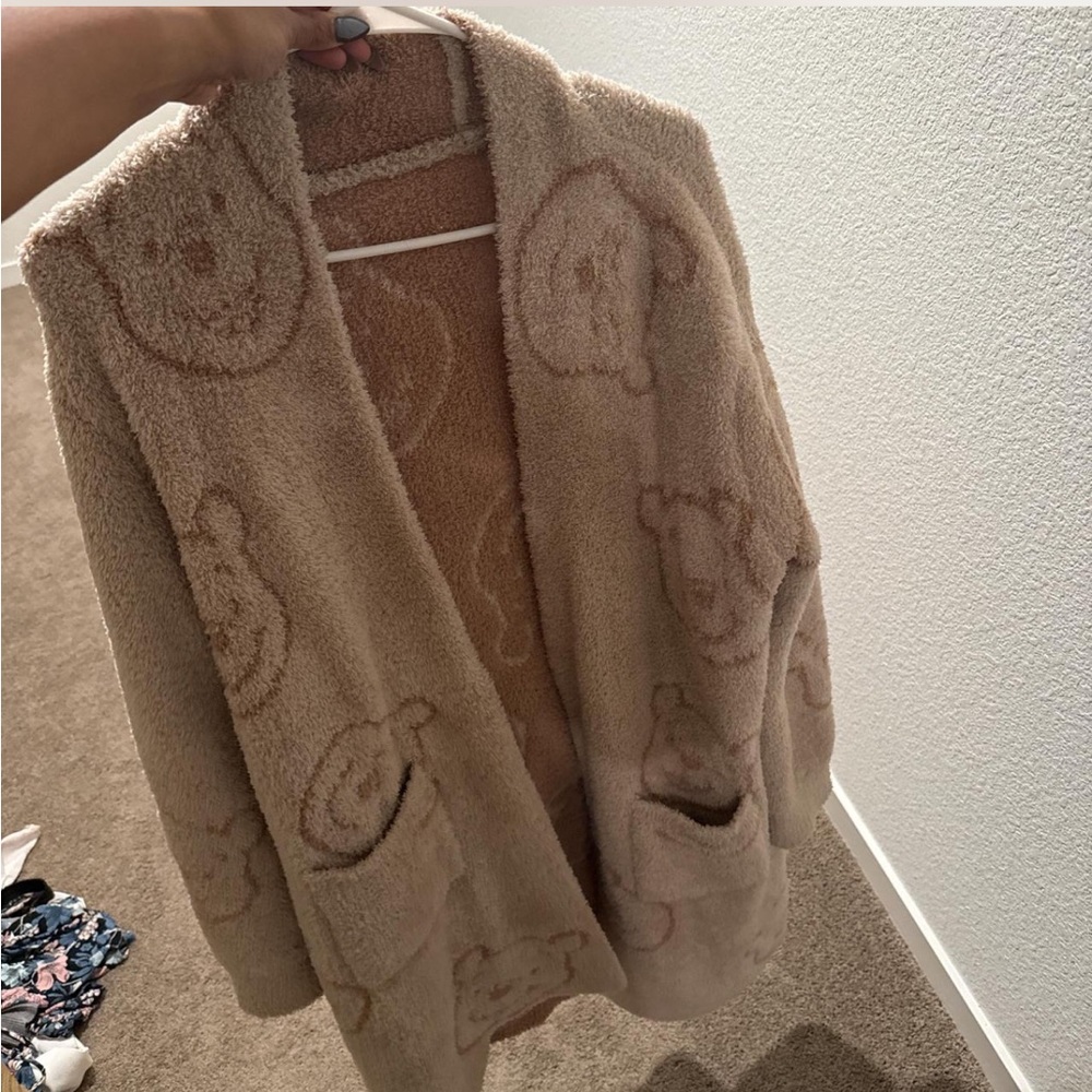 Disney Winnie the Pooh cozy soft cardigan size small/medium